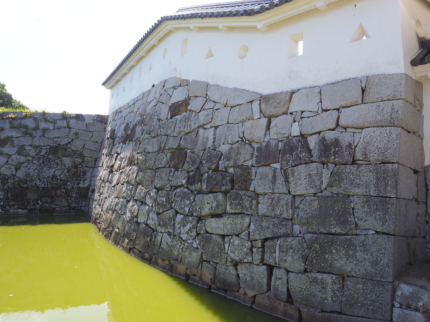 【Curved Stone Walls to the Side of Umayaguchimon Gate】